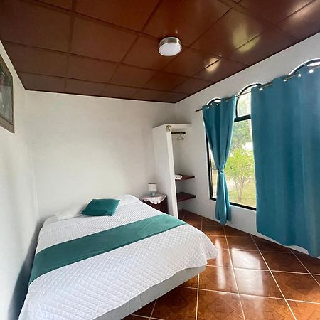 Hostal Muro De Las Lagrimas With High Speed Internet Starlink 比亚米尔港 外观 照片