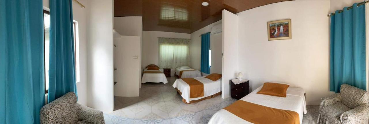 Hostal Muro De Las Lagrimas With High Speed Internet Starlink 比亚米尔港 外观 照片
