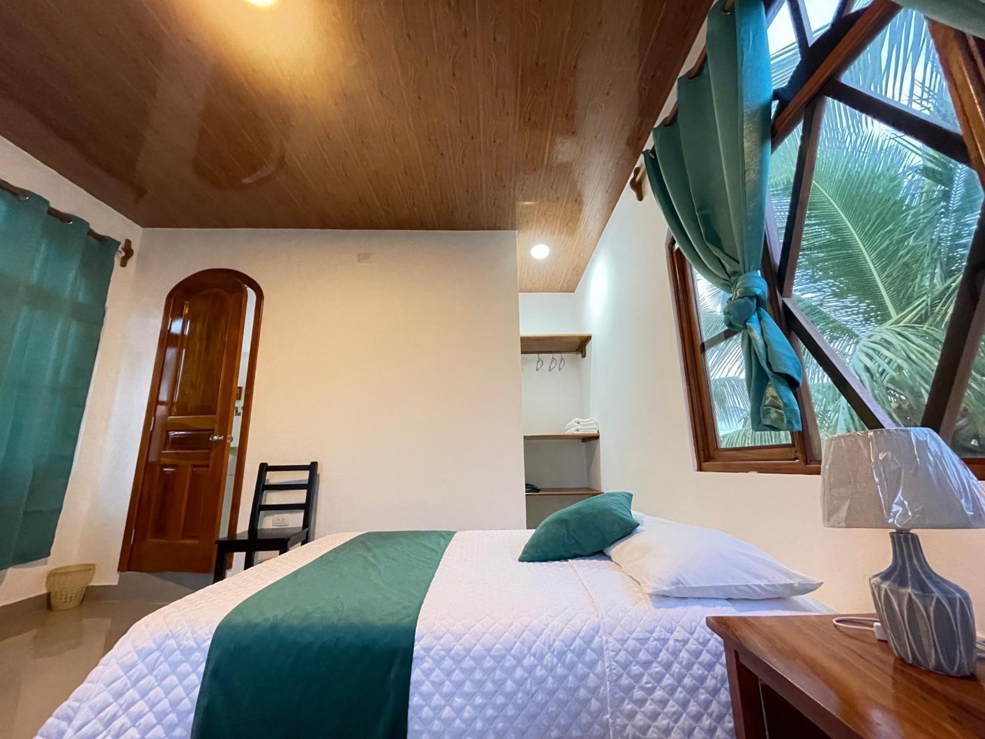 Hostal Muro De Las Lagrimas With High Speed Internet Starlink 比亚米尔港 外观 照片