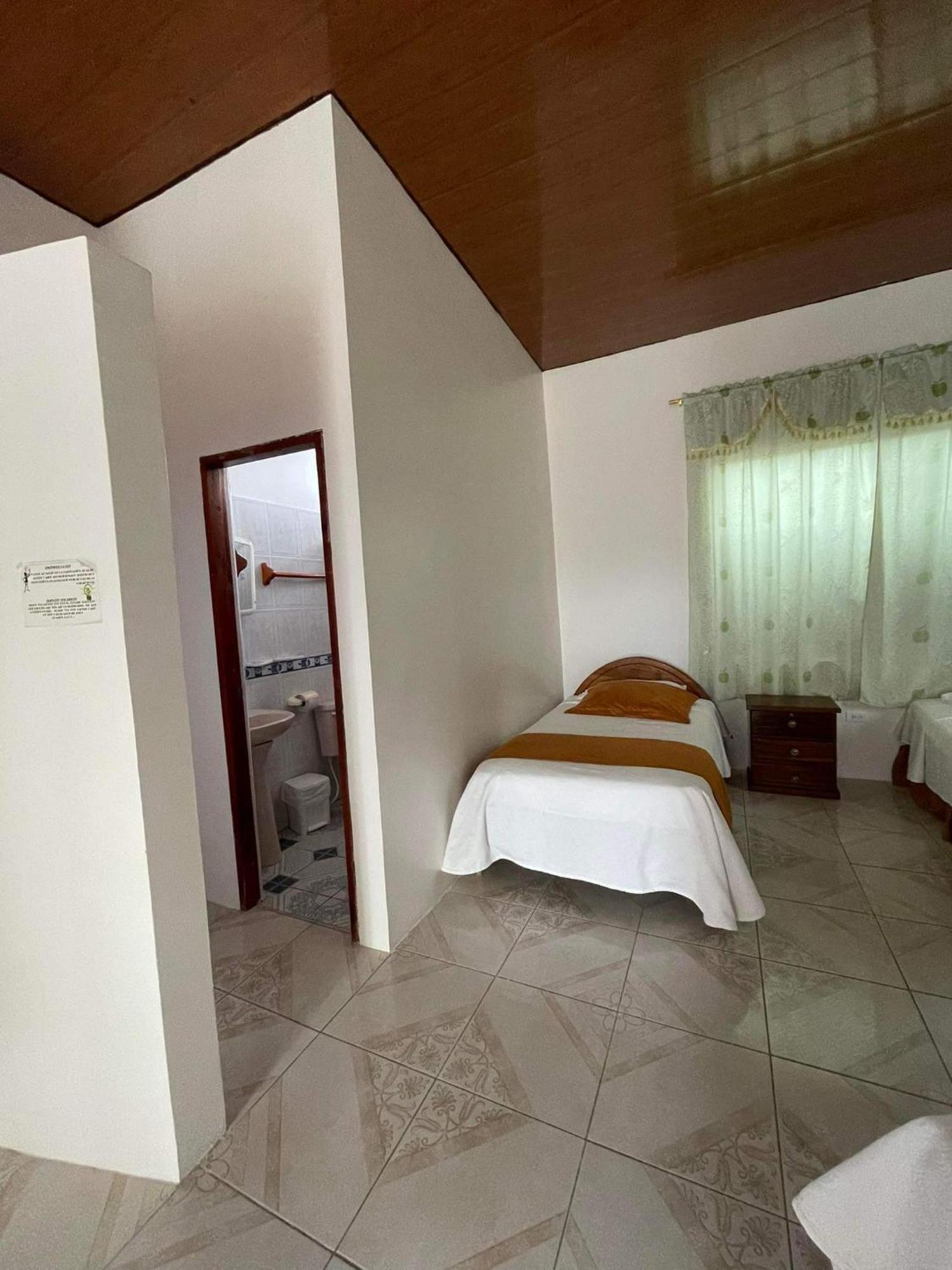 Hostal Muro De Las Lagrimas With High Speed Internet Starlink 比亚米尔港 外观 照片