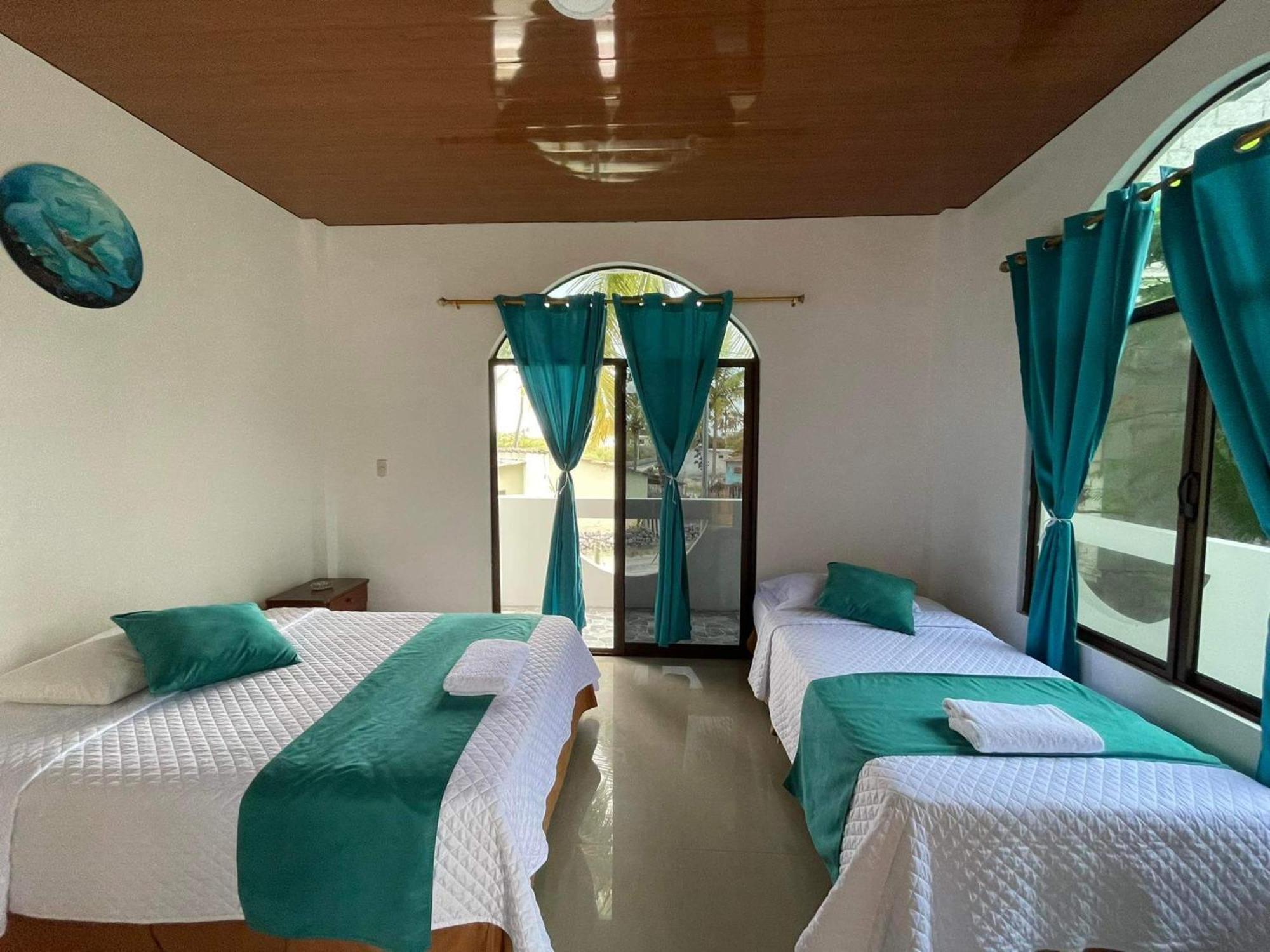 Hostal Muro De Las Lagrimas With High Speed Internet Starlink 比亚米尔港 外观 照片