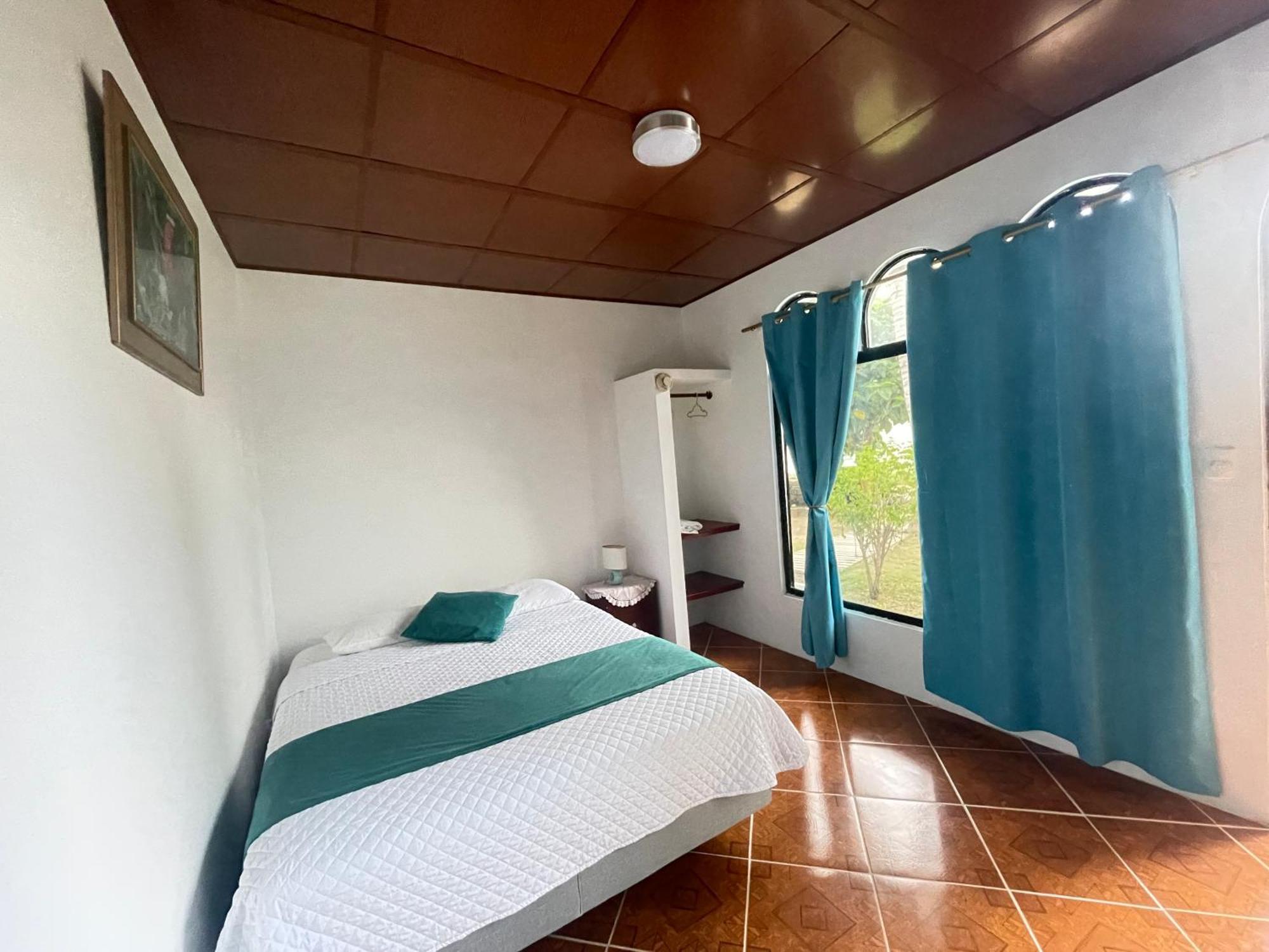 Hostal Muro De Las Lagrimas With High Speed Internet Starlink 比亚米尔港 外观 照片